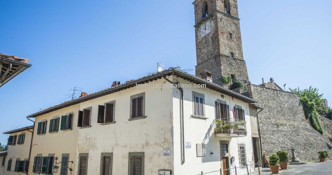 Cheap apartment for sale in Tuscany