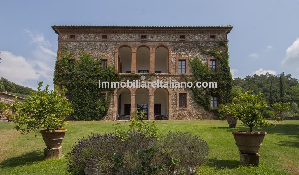 Tuscany Business and Lifestyle Tuscany Business and Lifestyle