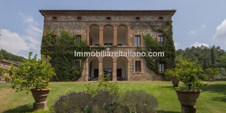 Tuscany Business and Lifestyle