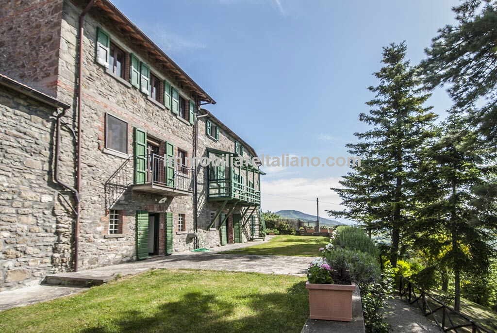 Restored Property In Tuscany