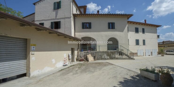 Wine Producer & Vineyard Owner