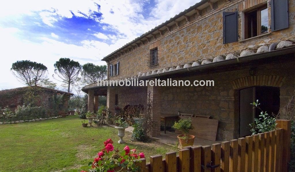 SOLDHoliday complex – Lazio