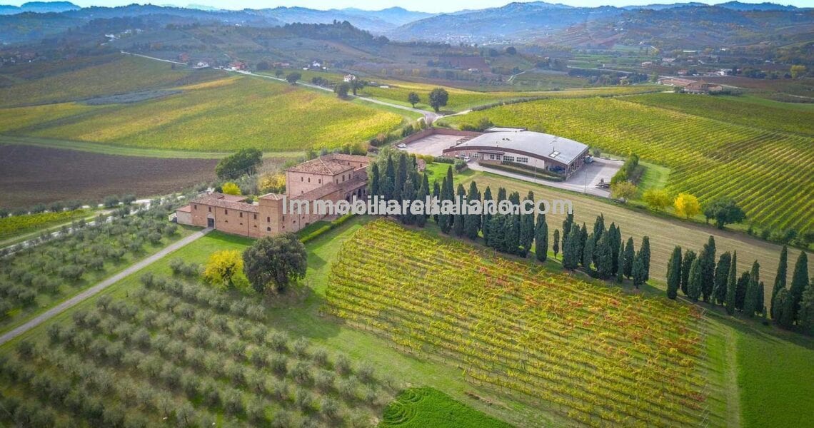 SOLDCastle and Wine Estate