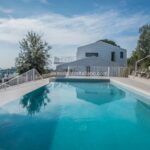Near to Sperlonga with distant views of the sea and Mount Vesuvius is this modern architect designed villa with pool. Eco home with 3 bedrooms