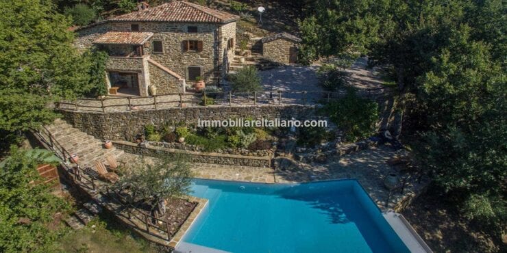 UNDER CONTRACTHome in Italy