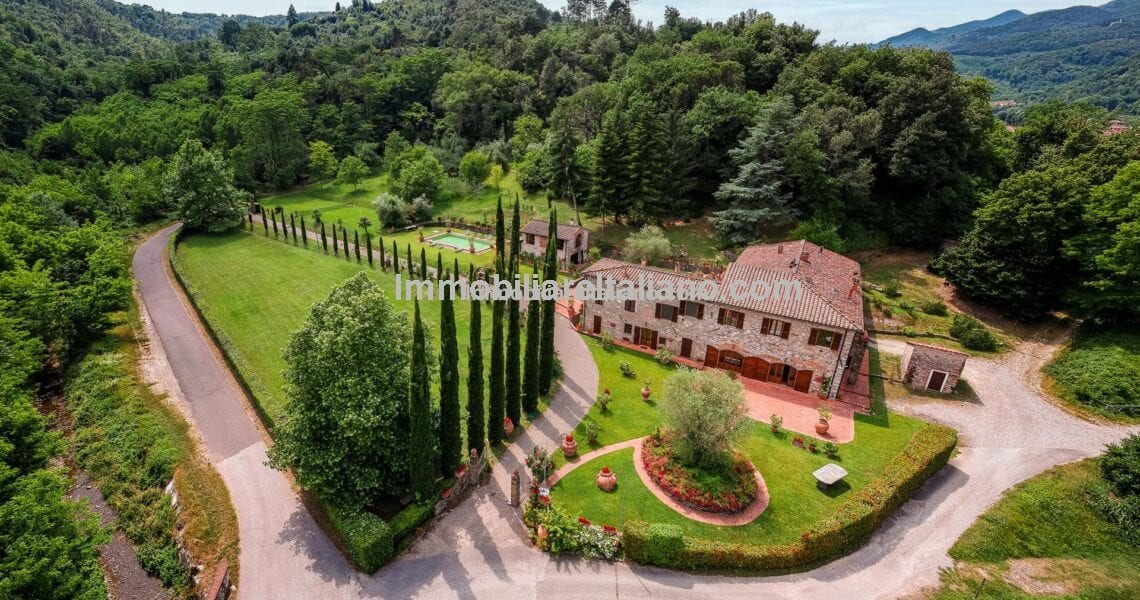 Restored country villa property in Tuscany