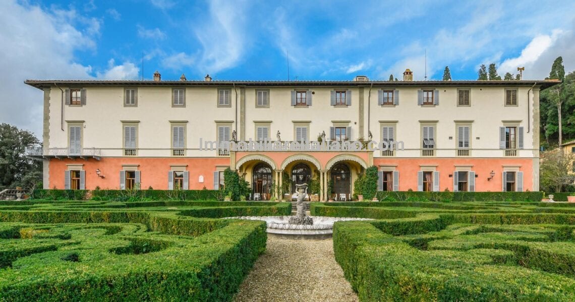 SOLDApartments for sale in Florence