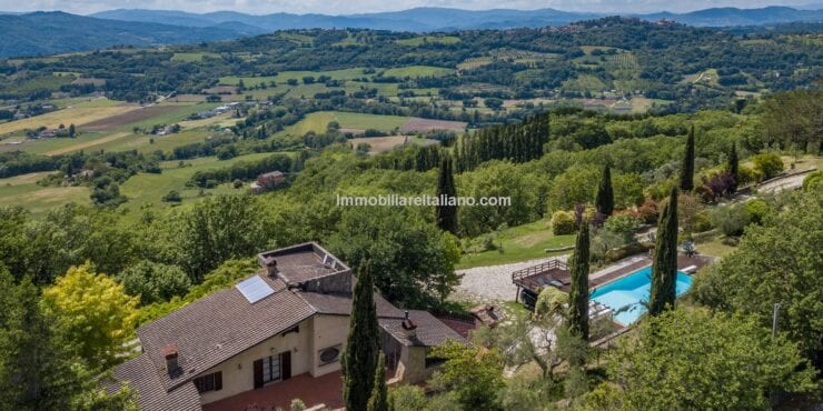 Villa In Umbria