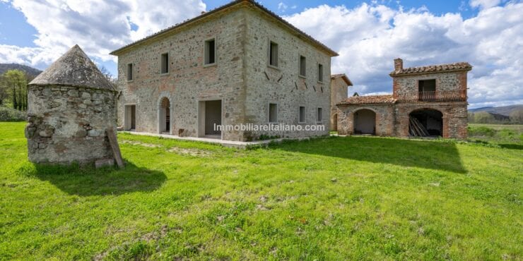 Part Restored Property In Italy