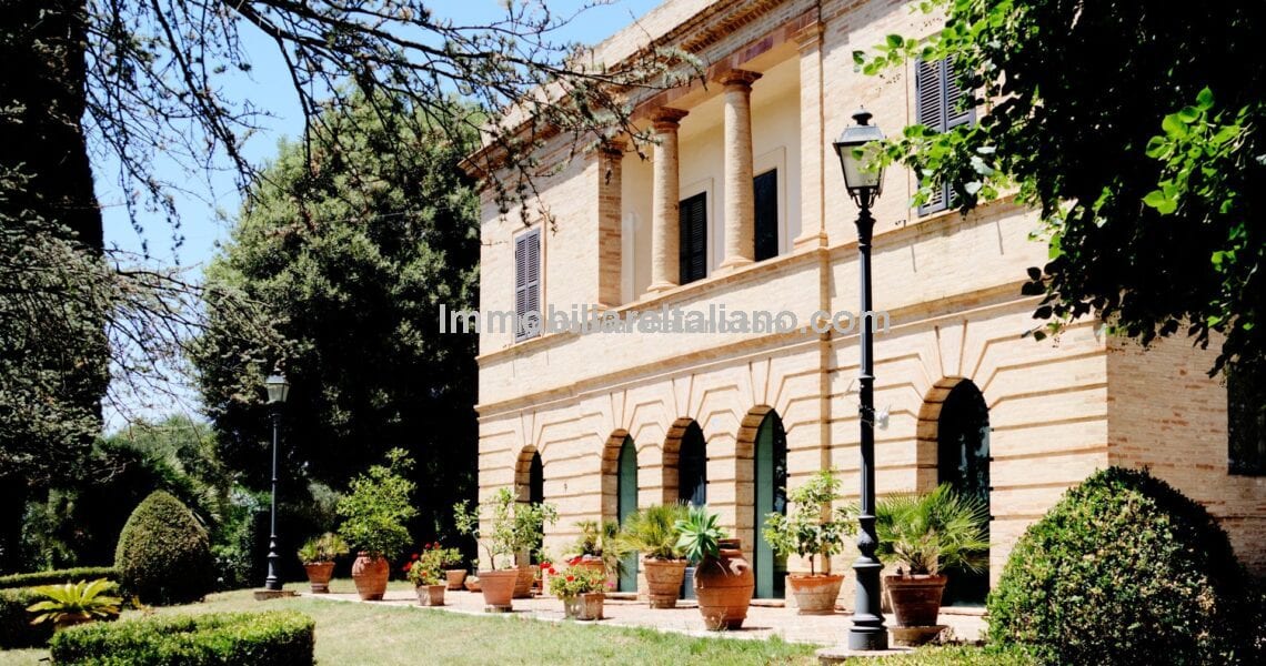 Le Marche Villa
