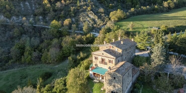 Historic 16th-Century Farmhouse