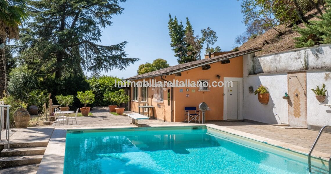 Small Villa with pool Todi Umbria