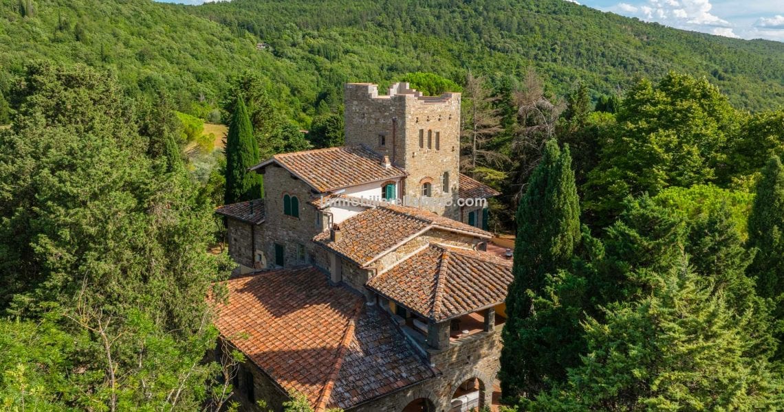 SOLDFlorence Villa Property