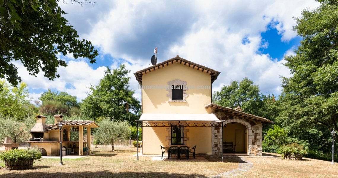 Buy an Italian villa Buy an Italian villa