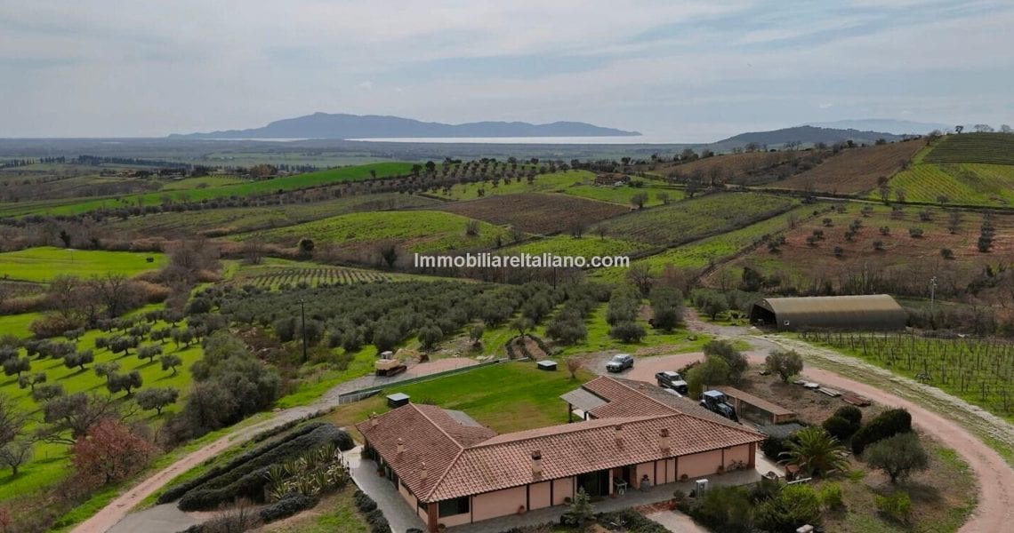 Sea View Property Tuscany