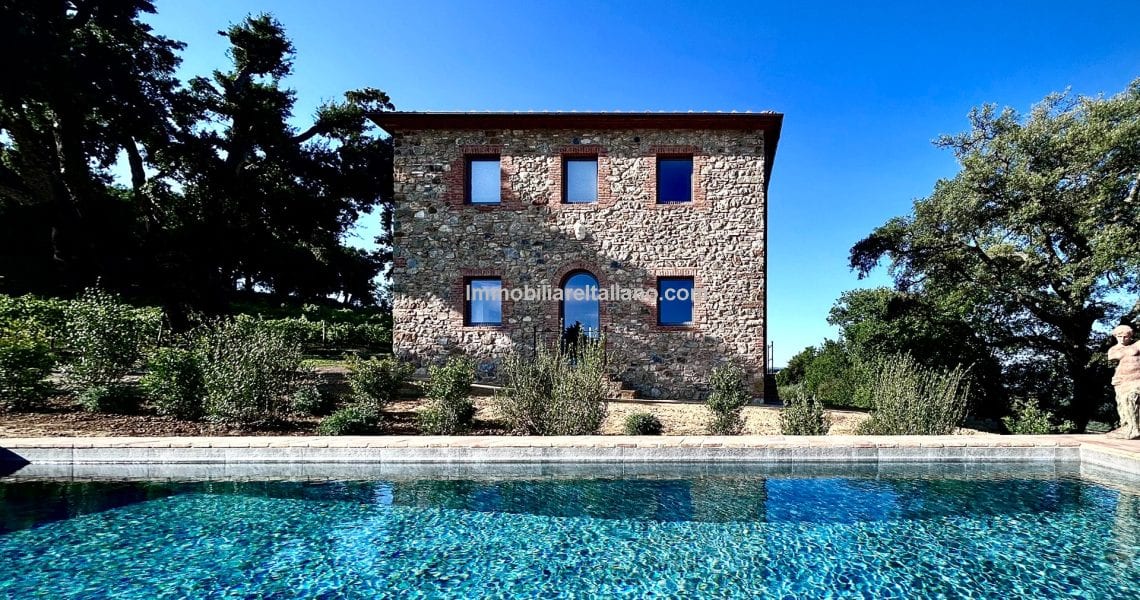 3 Bed Villa with Pool 3 Bed Villa with Pool
