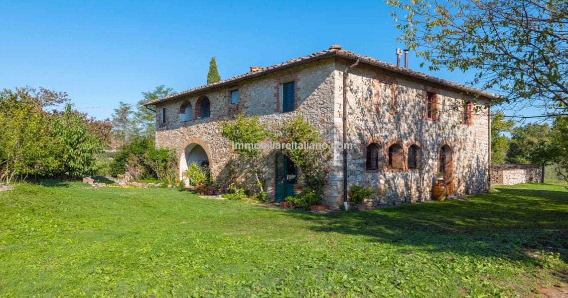 Italian Farmhouse Home