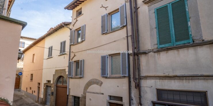 Townhouse in Sansepolcro Tuscany