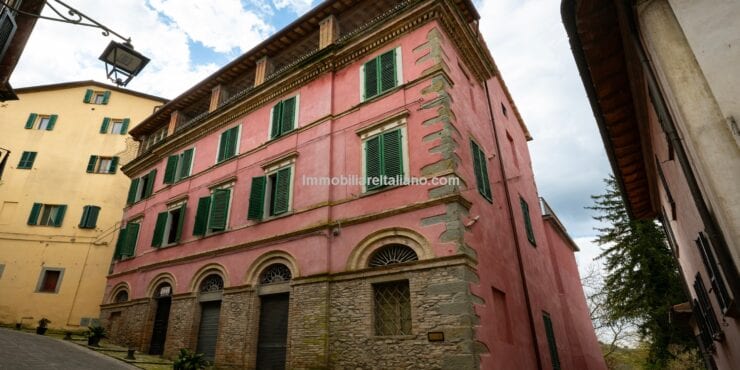 Historic fixer upper Mansion