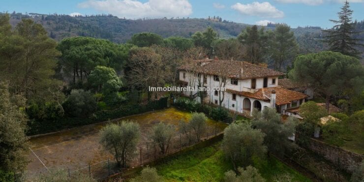 Florence Villa For Sale