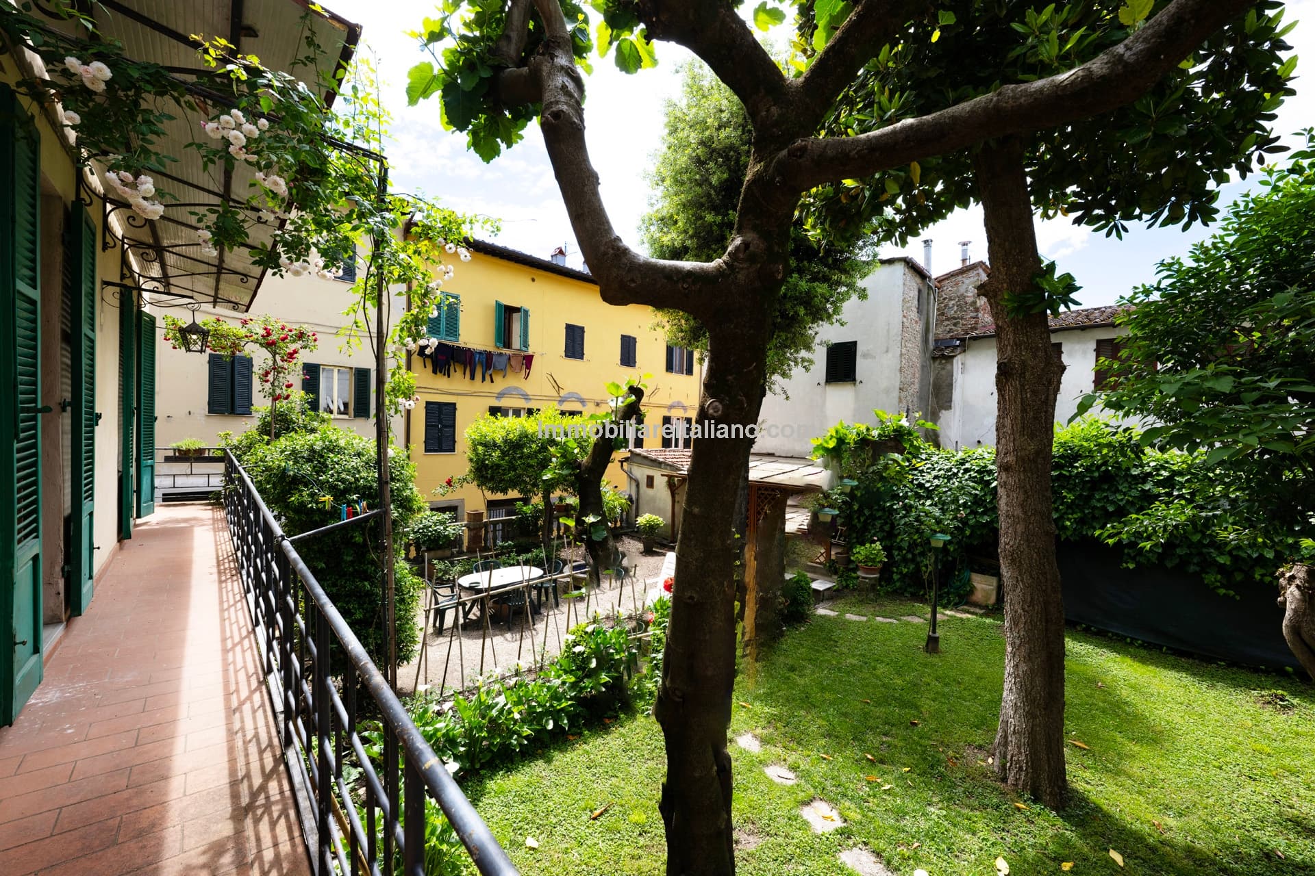 2 Bed Apartment