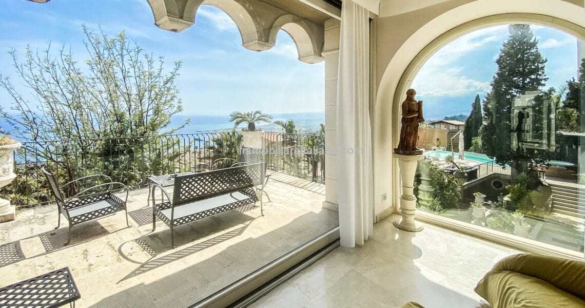 Sea View Villa in Sicily
