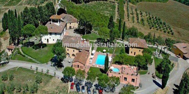 Tuscan Vineyard, Olive Oil and Holiday Complex