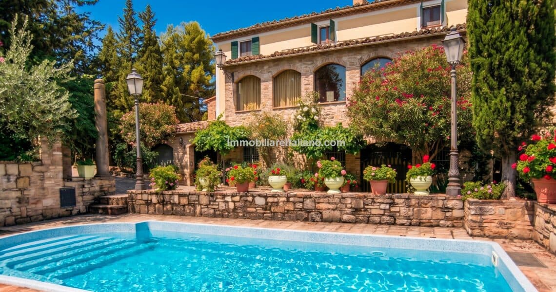 Villa and Development land Villa and Development land