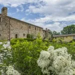 This Tuscan Church conversion has transformed the property into a modern stylish villa with guest house complete with 2.76 hectares of gardens and surrounding land.