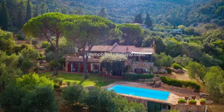 OFF MARKETItalian coastal property for sale Tuscany