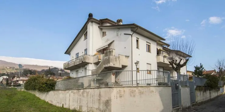 Sansepolcro Tuscany – Apartment with garden and garage