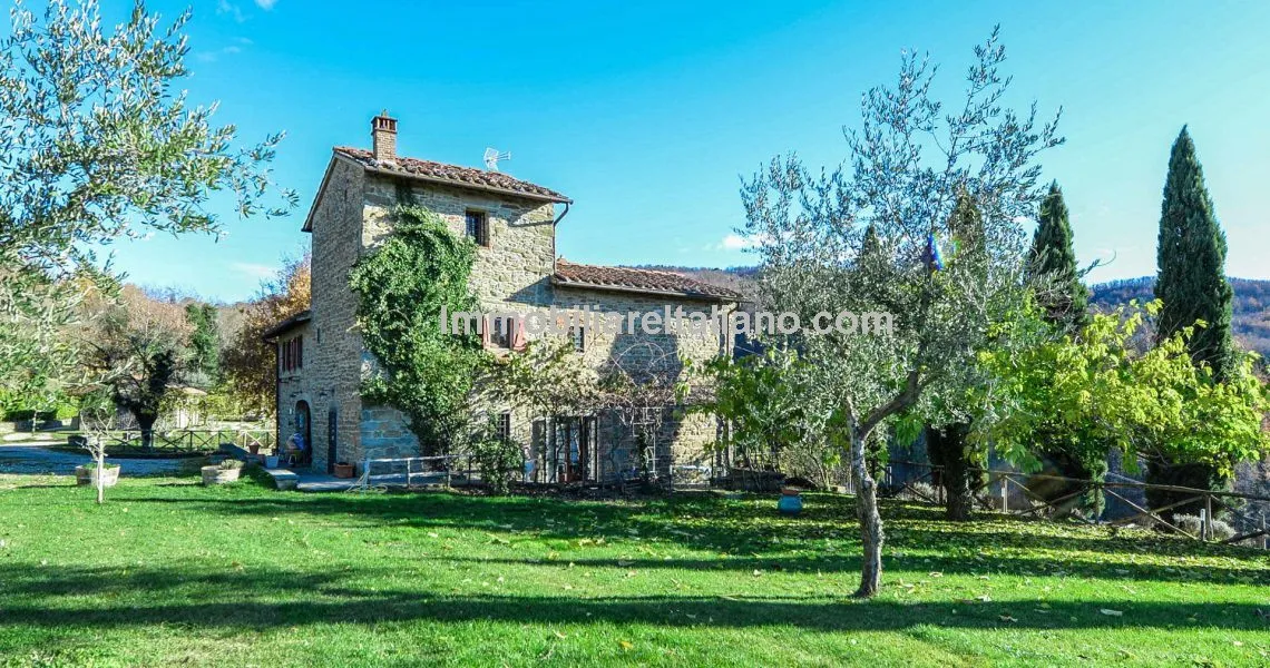 SOLDSmall organic farm, near Florence SOLDSmall organic farm, near Florence