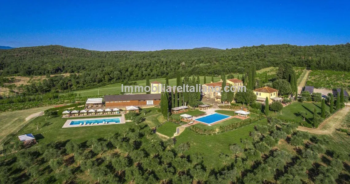 Tuscan Holiday Complex Tuscan Holiday Complex