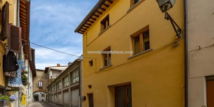 SOLDTuscan Townhouse Sansepolcro Tuscany