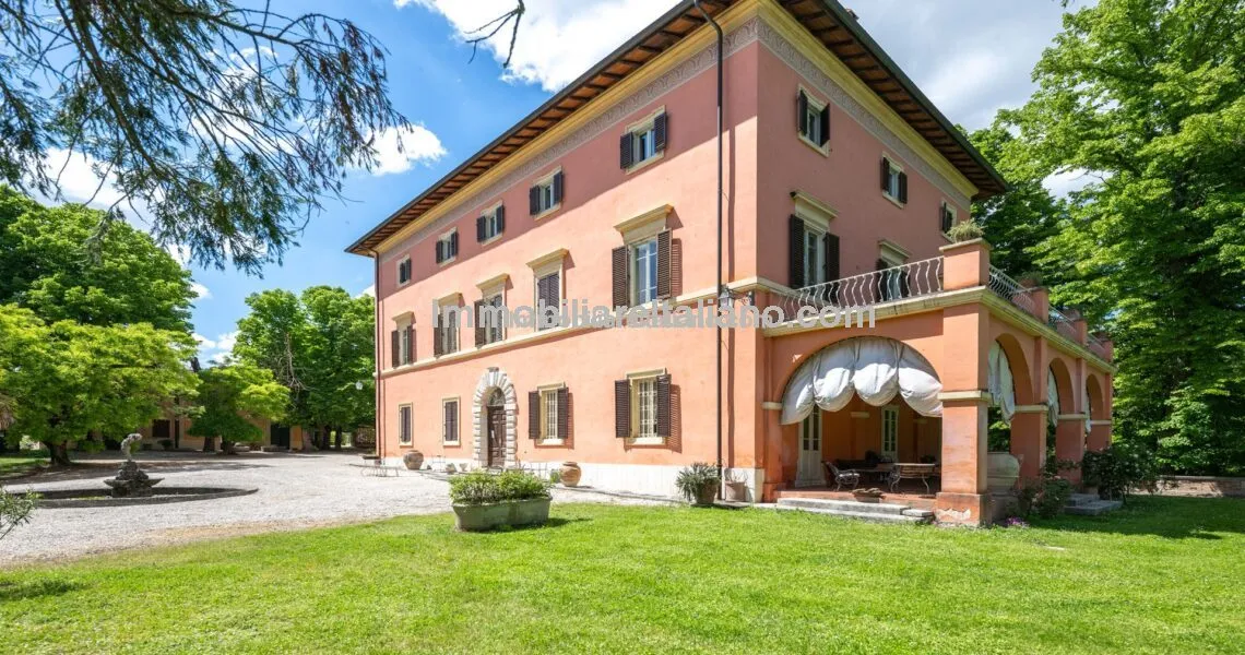 Country Estate For Sale In Italy
