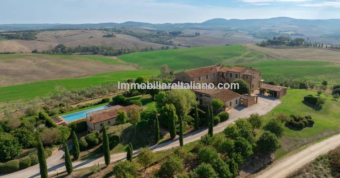 Crete Senesi Luxury Property