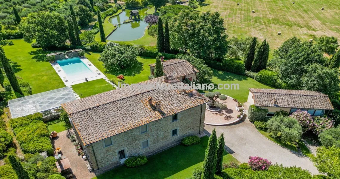 Luxury villa in Italy