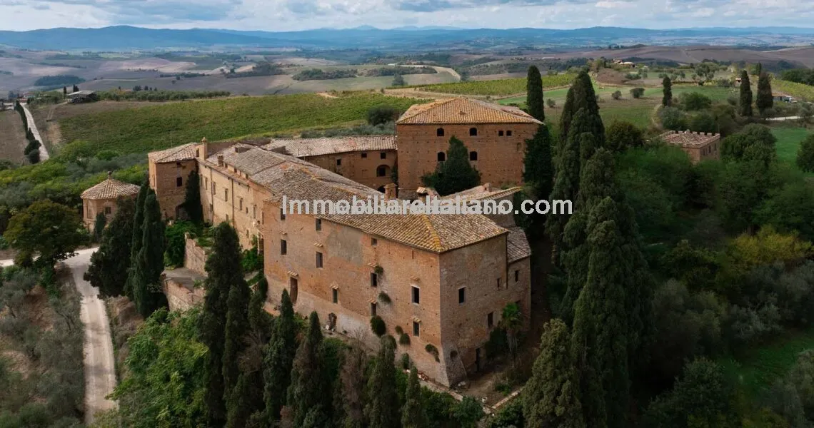 Italy castle for sale Tuscany
