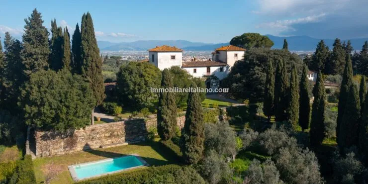 Italian estate for sale nr Florence