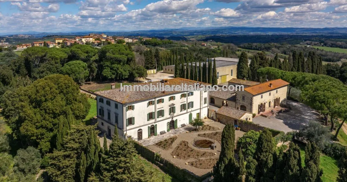 San Gimignano Tuscany Vineyard Estate For Sale