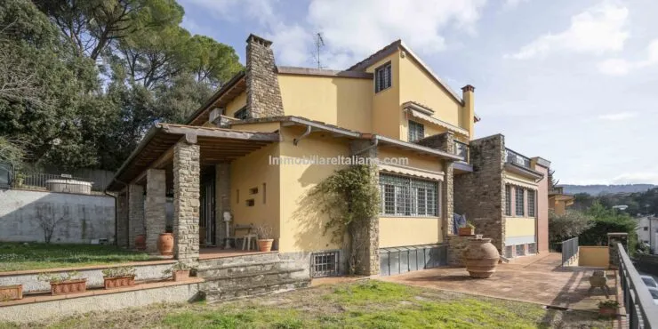 SOLDFlorence Villa For Sale
