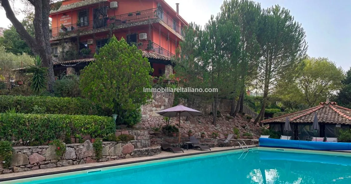 Equestrian Agriturismo Property