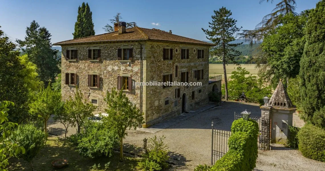 Italian Country Home