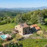 n-CASALE SAN CLEMENTE – Restored Tuscan farmhouse (2)