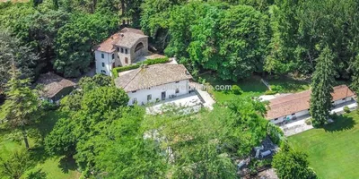Italian Hamlet For Sale