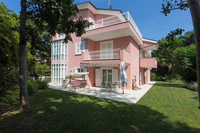 Porto Sant’Elpidio villa property