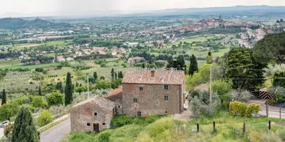 Fixer upper farmhouse for sale