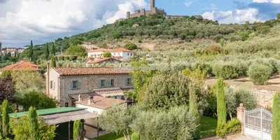 Farmhouse with annexe guesthouse Castiglion Fiorentino