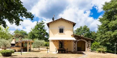 Buy an Italian villa