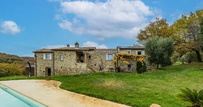 Restored Tuscan Farmhouse